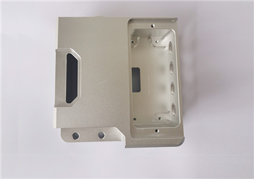 五軸CNC加工和壓鑄的區(qū)別？